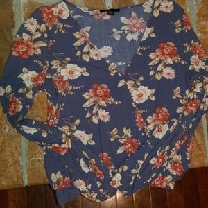 Floral top